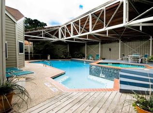 2800 W William Cannon Dr, Austin, TX 78745