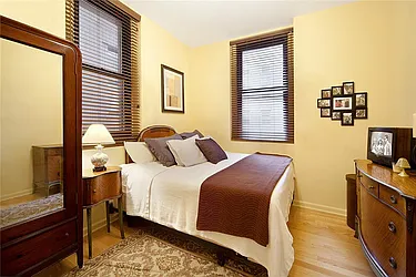 Rented by Nest Seekers International