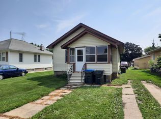 909 S 20th St, Fort Dodge, IA 50501