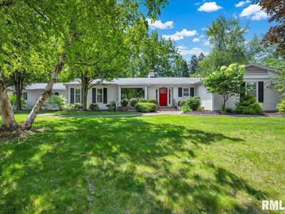 486 E High Point Dr, Peoria, IL, 61614