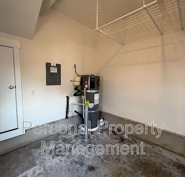 1530 NW 29th Pl #A — Photo 15