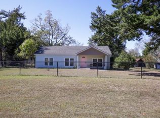 6176 Willie Varnum Rd, Cottonwood, AL 36320