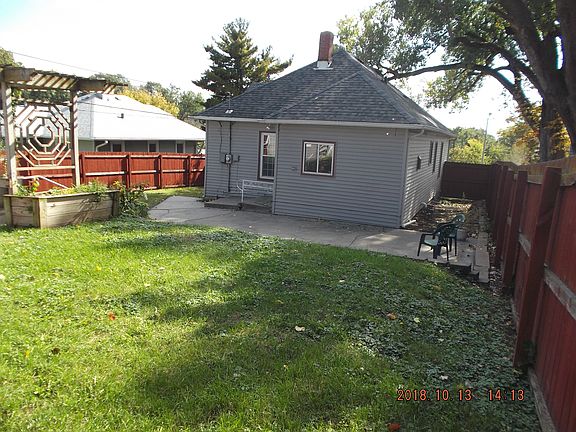 04 Home Rear View 615