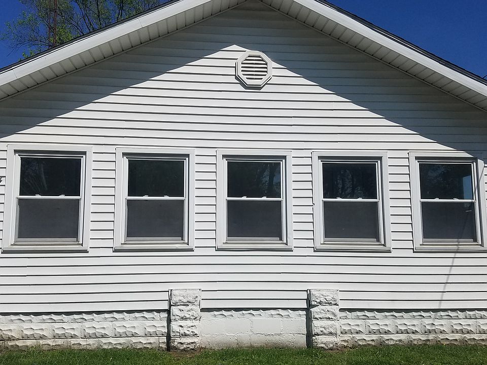 1st image of 124 S McKinley St