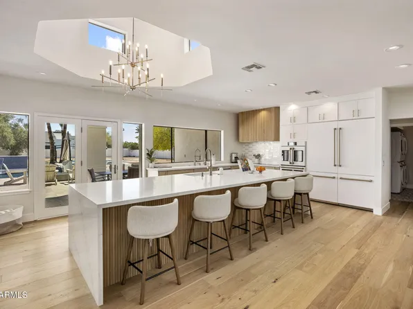 10111 E Cholla Street, Scottsdale, AZ 85260
