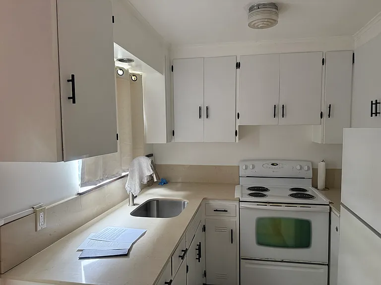4141 36th Ave SW — Photo 30