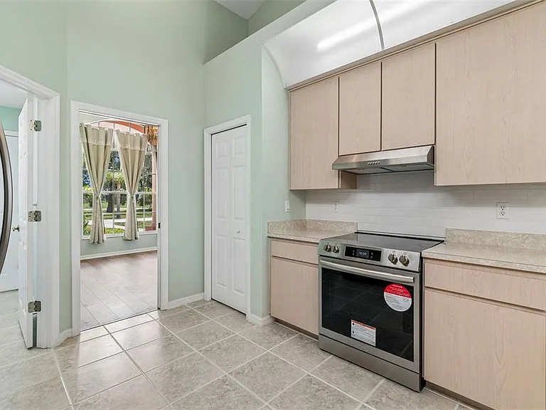 9619 Springbrook Dr — Photo 21