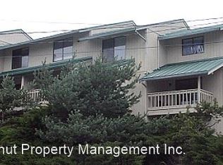 2111 Knox Ave APT 10, Bellingham, WA 98225