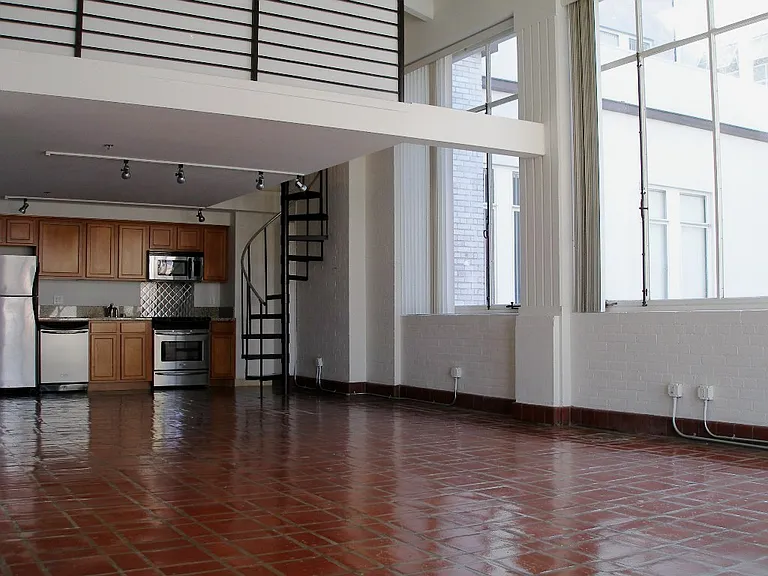 The Reserve Lofts — Photo 23