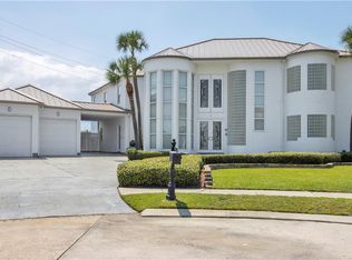 4 New Basin Way, New Orleans, LA 70124