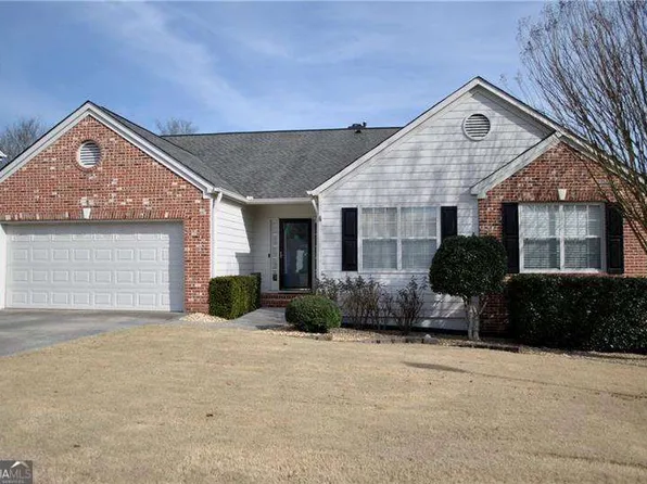 718 Bartow Dr, Dacula, GA 30019