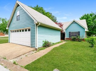 1163 Hunters Lake Dr, Cordova, TN 38018