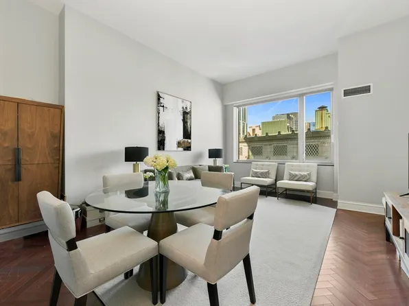 1 Charles St S Unit 802, Boston, MA 02116