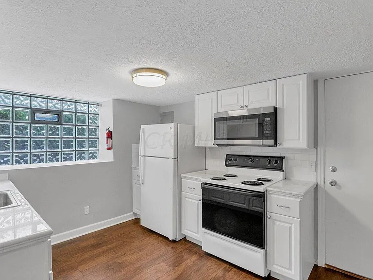 27 Winner Ave #27B — Photo 2