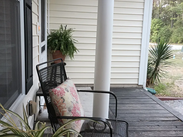 2233 Bracey Ave — Photo 8