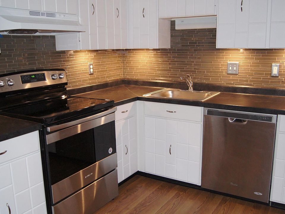 1st image of 424 N Clay Ave Unit F