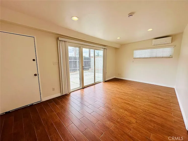 400 E Fernfield Dr — Photo 29