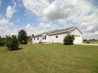 2837 Gale Rd, Eaton Rapids, MI 48827