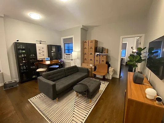 Rented by Corcoran | media 1