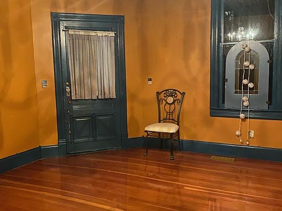 2nd image of 435 Rogers St NW APT A
