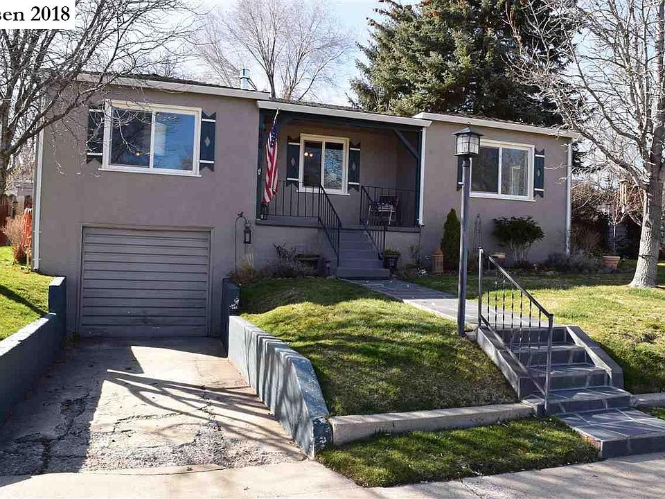 1st image of 256 Parkdale Ave