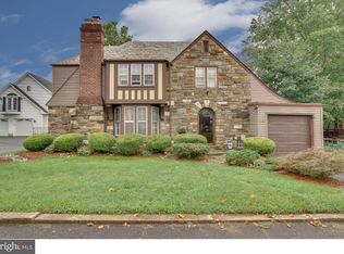 1124 Radcliffe St, Bristol, PA 19007