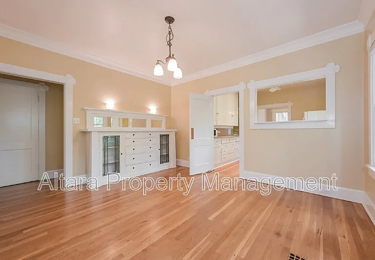 751 Vine St — Photo 4