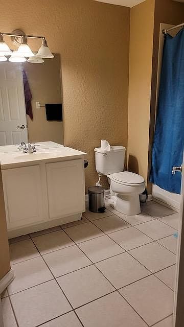 1st image of 1120 Loyola Ct