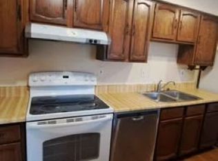 1001 Heather Ridge Dr Unit J, Frederick, MD 21702