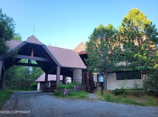 9921 Nearpoint Dr, Anchorage, AK 99507