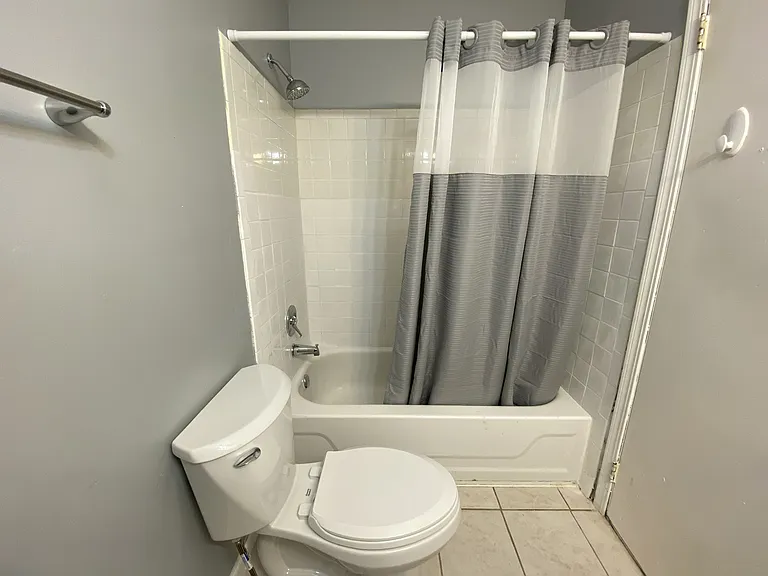 172 Placid Ave — Photo 25