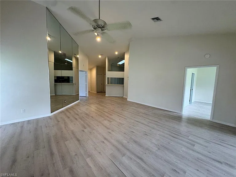 1351 Park Lake Dr #14-R — Photo 30