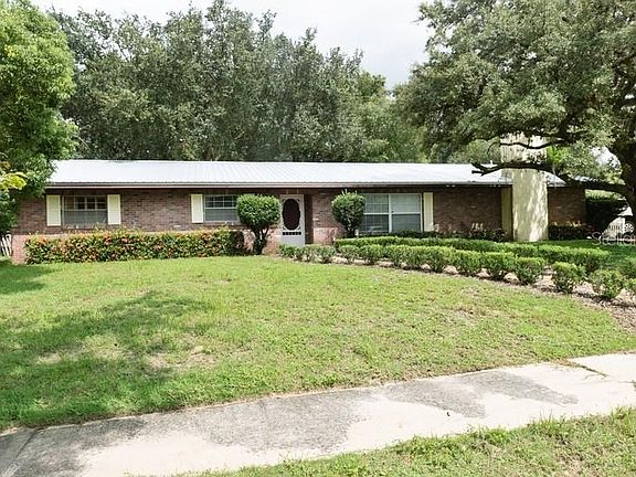 2nd image of 647 Belleview Dr