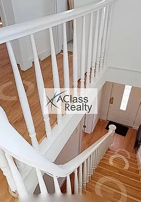 Rented by A Class Realty International | media 16