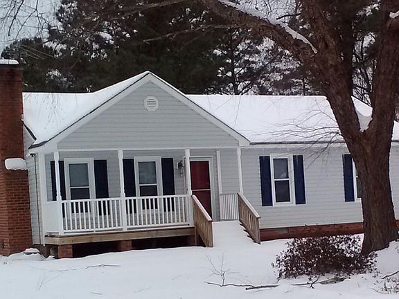 2nd image of 3625 Mineola Dr