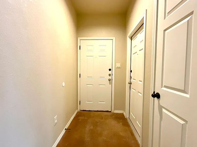 2575 Pahmeyer Rd — Photo 5