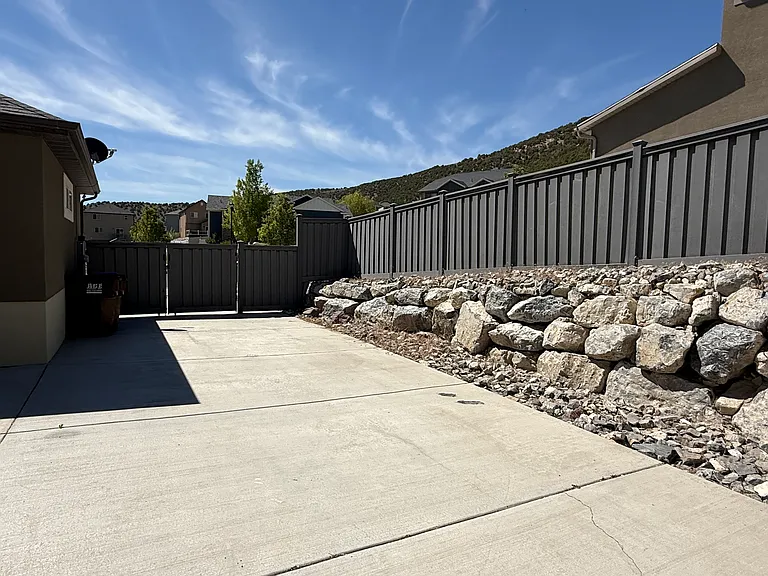 7081 N Hollow View Ct — Photo 36