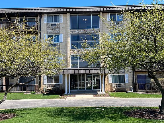 2nd image of 2218 S Goebbert Rd APT 393