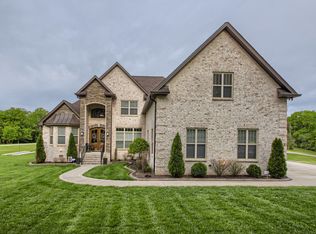 758 Waldron Rd, La Vergne, TN 37086