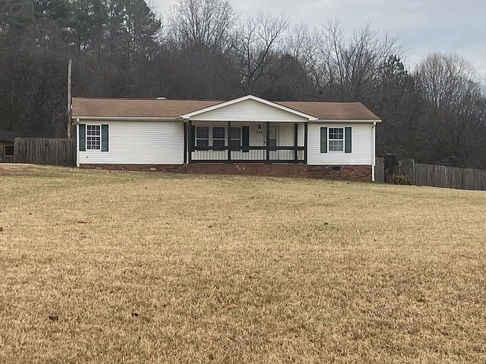 1st image of 374 Deerchase Cir