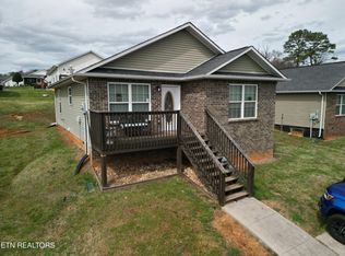 1725 Watauga St, Sevierville, TN 37876