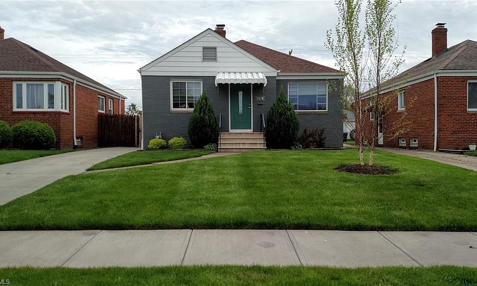 1st image of 2313 Grovewood Ave
