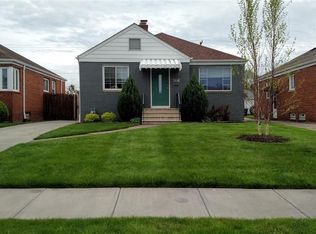 2313 Grovewood Ave, Parma, OH 44134