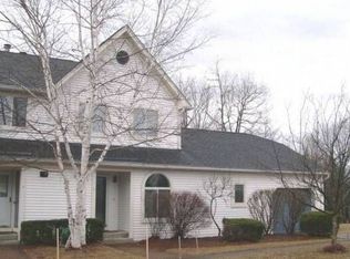 89 Lamoille Blf, Colchester, VT 05446
