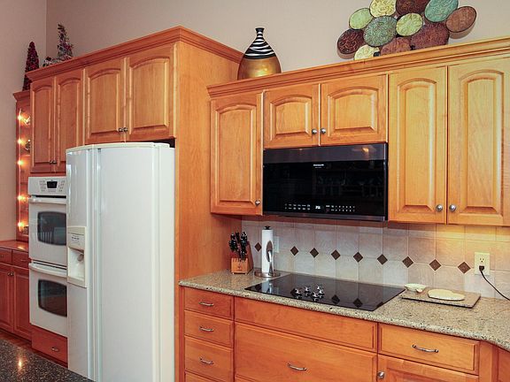 4th image of 1803 14th St SW