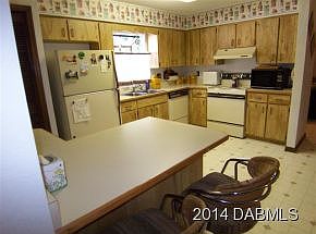 5th image of 832 Stonybrook Cir