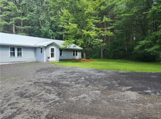 1141 Albion Cross Rd, Pulaski, NY 13142
