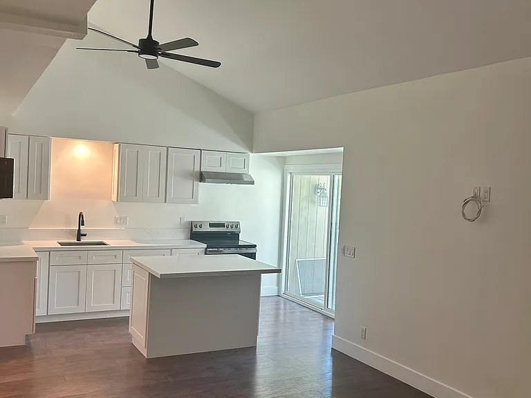 23541 Avenida La Caza #122 — Photo 1