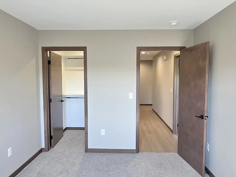 Cloverfield Townhomes — Photo 22