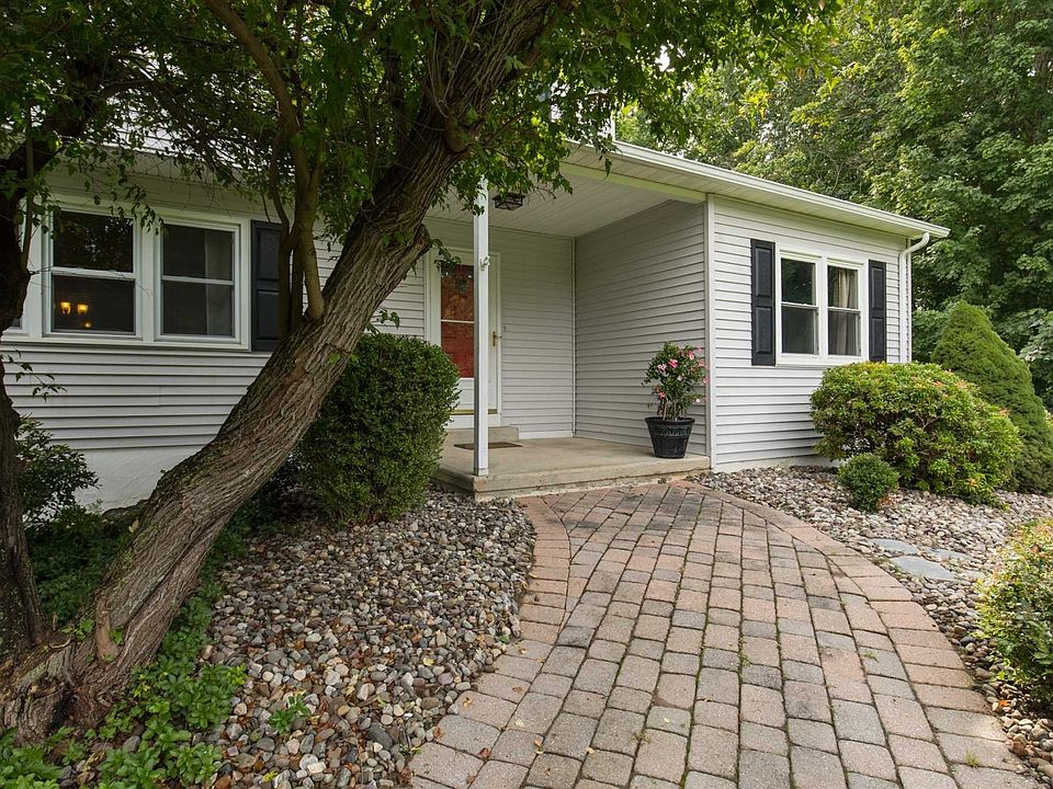 25 Beaver Rd, Lagrangeville, NY 12540 Zillow